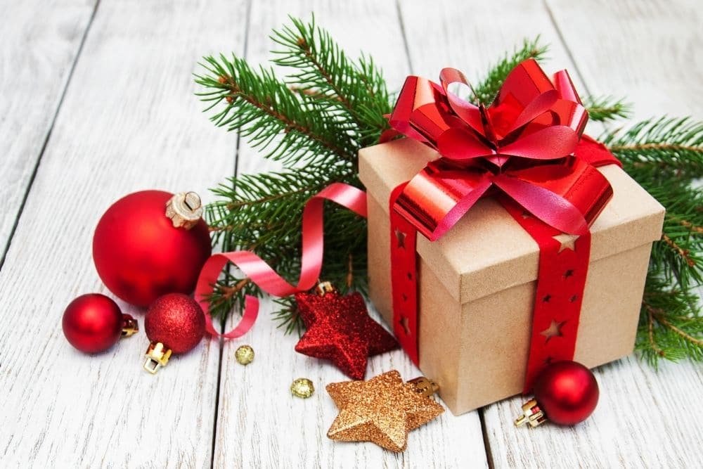 How Many Presents Does Santa Bring At Christmas 123Child